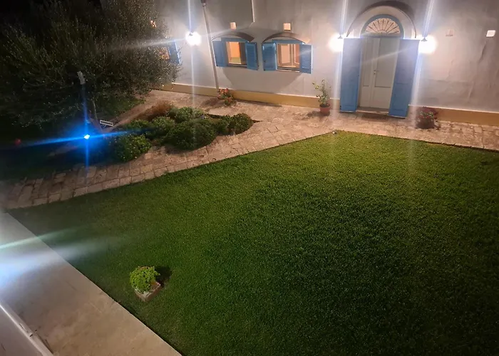 Bed and Breakfast Villino Tronchetto Bianco 4*